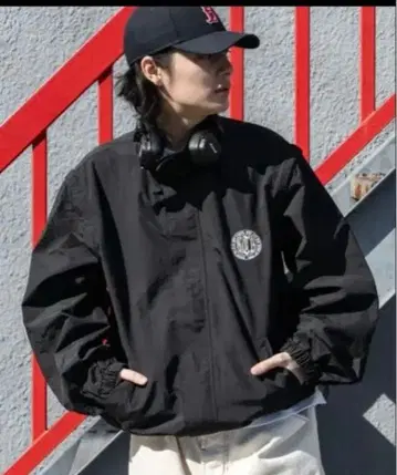 블랙 나일론 자켓 집업