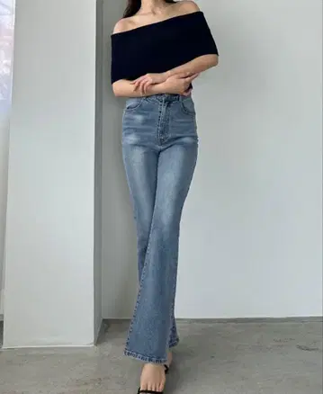 [ Louere ] 스트레치 플레어 데님 팬츠