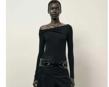 zara 비대칭 넥 상의 블랙