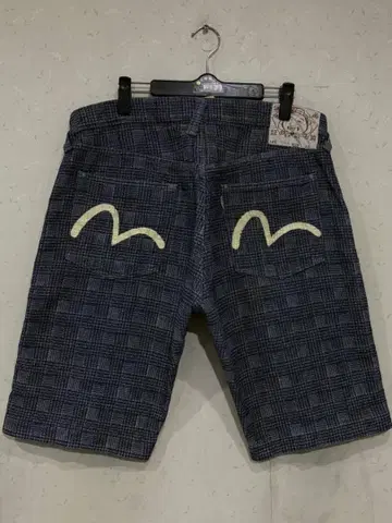 에비수 에비수 LOT7550 체크 자카드 하프 숏 데님 팬츠