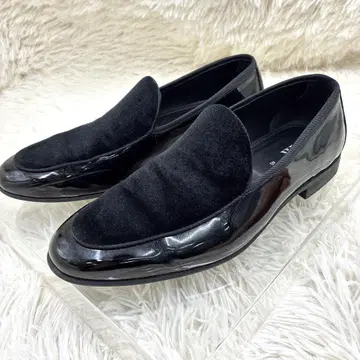 새상품급 ZARA 자라 코인 로퍼 슬립온 벨로아 에나멜 블랙 26cm