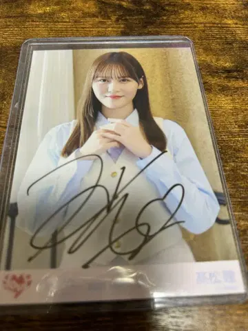 타카마츠 히토미 18th 재킷 사진 추 직필