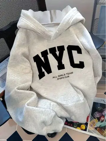 미사용 새상품 NYC 후드티 그레이 해외 S 사이즈 JP M 사이즈