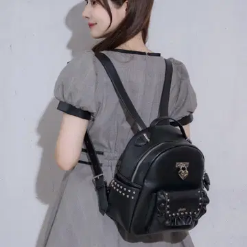 pium 블랙 하트 락 미니 백팩