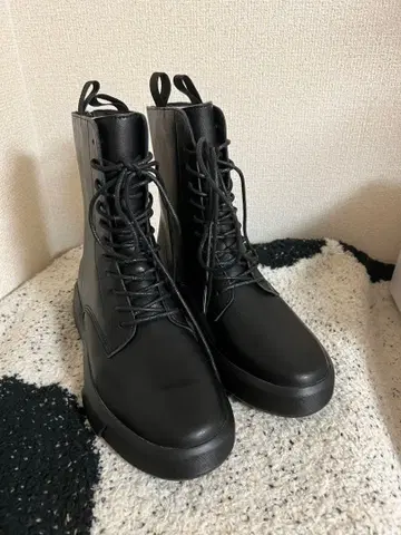 BlissFellows 레이스업 부츠