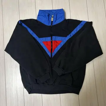 하프 지퍼 트레이닝복