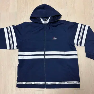 FILA 후드 부착 네이비 자켓