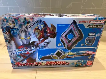 [ 미사용 새상품 ] 울트라맨 아크 DX 최강 변신 세트