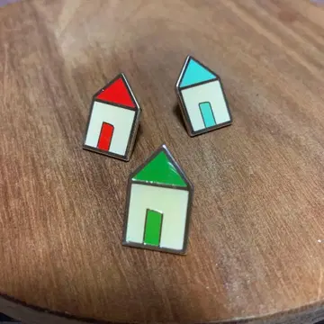 미나 페르호넨 핀 배지 3개 세트 HOME 집 브로치