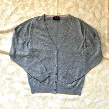 주말 한정 가격 인하 미사용품 캐시미어 100% tricot 가디건 40