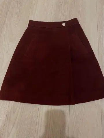 [ 새상품급 ] 프로포션 프로 사다리꼴 미니 스커트