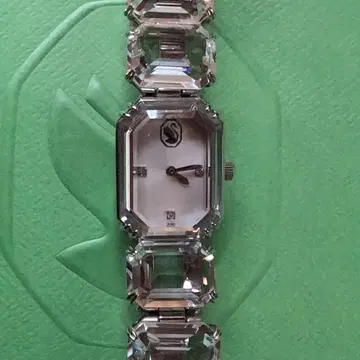 Swarovski 옥타곤 컷 팔찌 워치