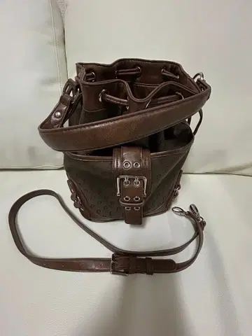 미사용 새상품 JEANASIS 앤티크 복조리 BAG 카키 계열