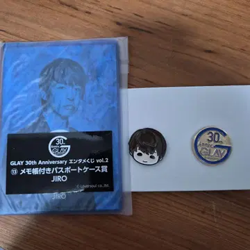 GLAY 30주년 기념 여권 케이스와 핀 배지 세트