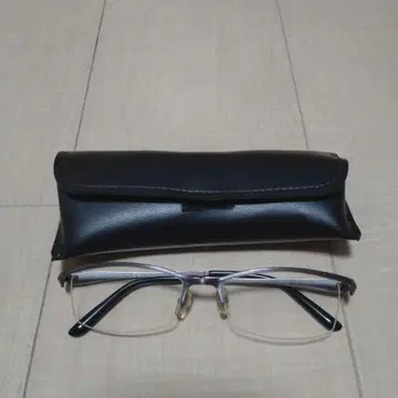 레이밴 RB7230 티타늄 안경 케이스 포함