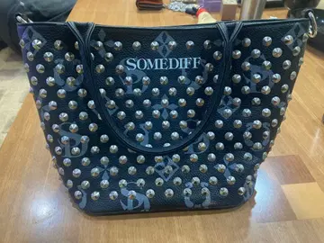 SOMEDIFF 모노그램 스터드 미니 토트백