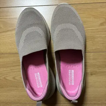 스케쳐스24