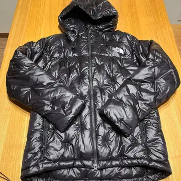 THE NORTH FACE 블랙 다운 자켓