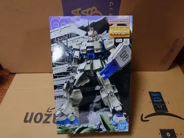 BANDAI MG Ez-8