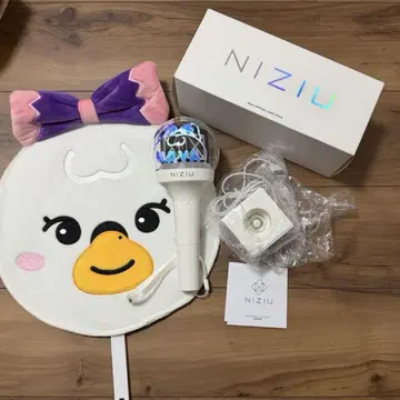 마야 NIZIU 응원봉 & 부채 세트