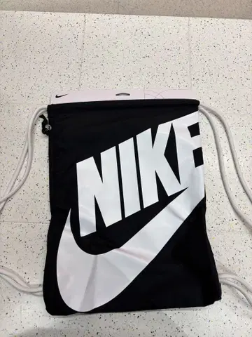 정품! Nike 냅색 블랙/화이트 로고