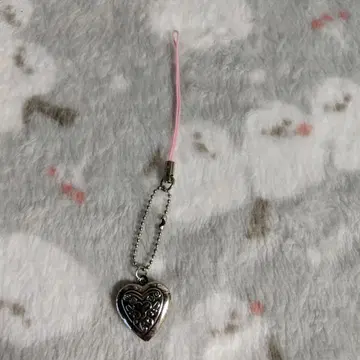 밀 x 밀크 드롭스 (하트 로켓 스트랩)