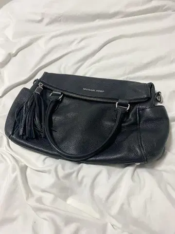MICHAEL KORS 블랙 가죽 백