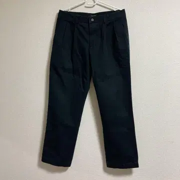 치노 팬츠 투 턱 블랙