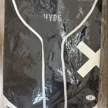 미개봉 새상품 HYDE 베이스볼 셔츠 M 사이즈