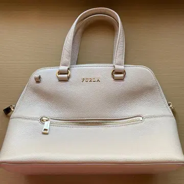 FURLA 백