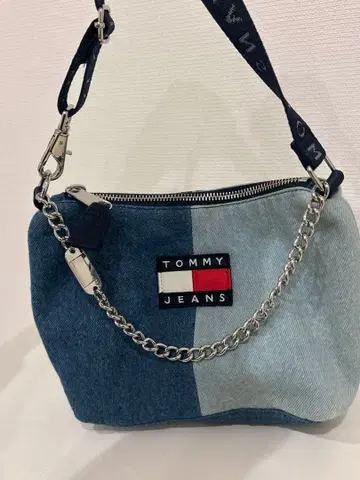 TOMMY JEANS 데님 숄더백