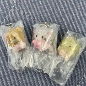 mikko 메지루시 참 무스 라떼 퍼프 키링 가챠가챠