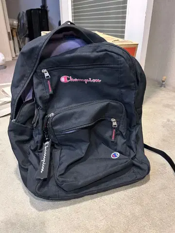 Champion 블랙 백팩