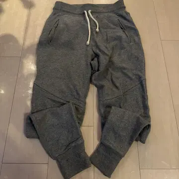 JOHN ELLIOTT 그레이 조거 팬츠