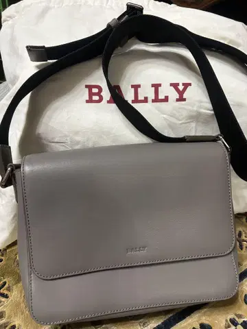 BALLY 그레이 가죽 숄더백