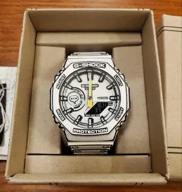 미사용 새상품 G-SHOCK GA-2100MNG-7AJR MANGA