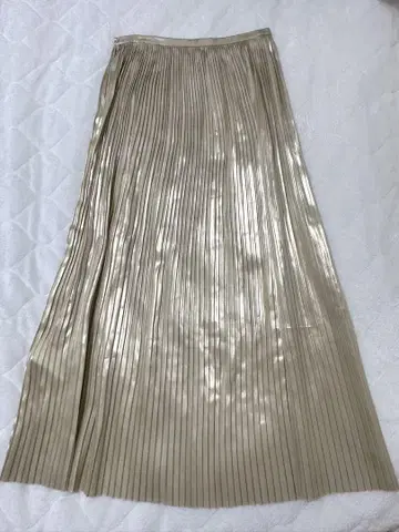 플리츠 롱 스커트