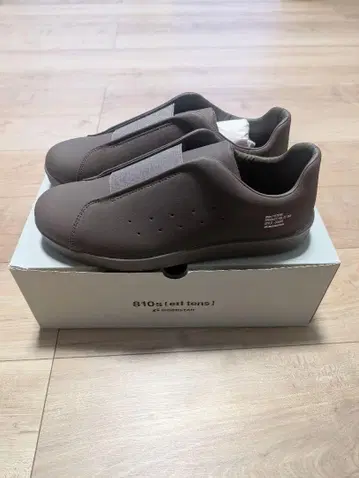 810s 브라운 슬립온 KITCHE 27.0 미사용 에이트텐스