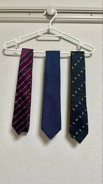 넥타이 3개 세트 ( MACKINTOSH LONDON 등 )