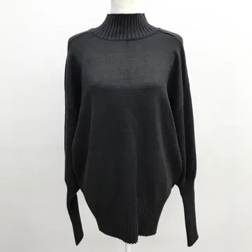 택 포함 미사용품 SWEET ROUGE 하이넥 니트 긴팔 스웨터