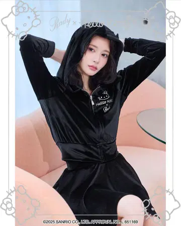 [ 한정판 콜라보 ] Rady 헬로키티 셋업