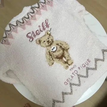 2024 젤라피케 Steiff 슈타이프 콜라보 인기 가디건