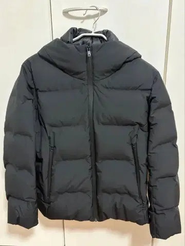 UNIQLO 심리스 다운 S