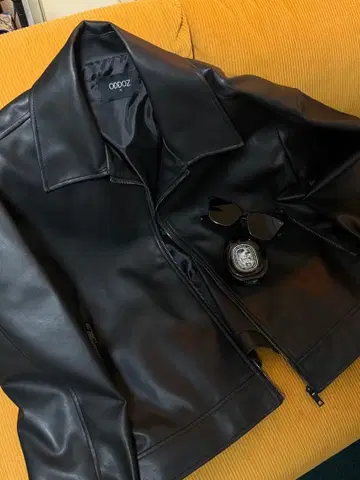 [ 미사용 ] 에주크로 가죽 자켓