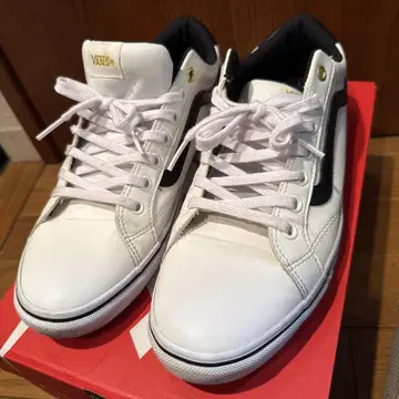 (사용 적음) VANS 스니커즈 28cm