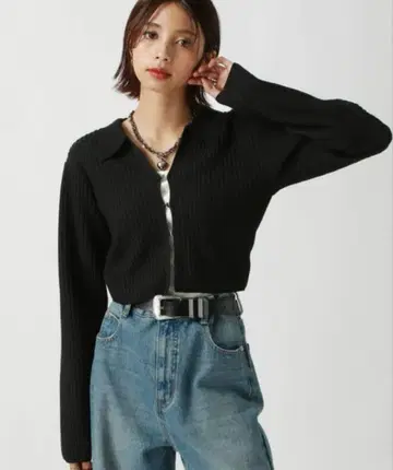 PAGEBOY 카라 부착 후크 리브 상의 블랙
