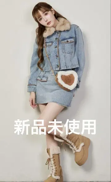 새상품 NICE CLAUP 카라 퍼 배색 자켓 미니 스커트