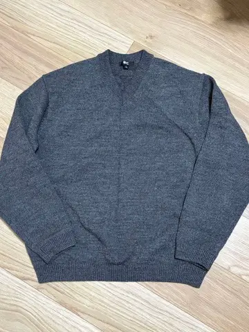 UNIQLO C 릴랙스 V넥 스웨터 M 그레이