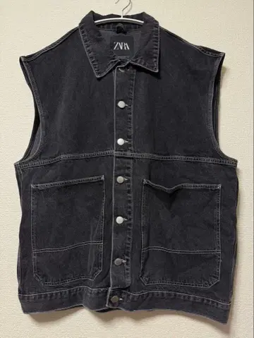 ZARA 블랙 데님 베스트