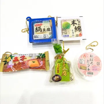 두부 가챠가챠 캡슐 토이 컴프세트 음식 페이크 후드